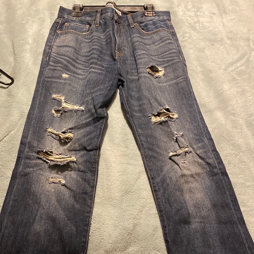 New Express jeans distressed